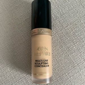 Too Faced Born This Way Concealer